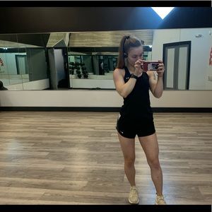 Meet your Posher, Angelise